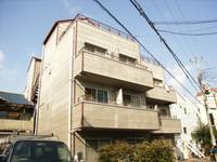 高木マンションの外観