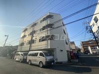 メゾンエイコーン高尾の外観