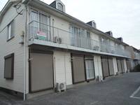 トラッド新井の外観