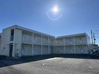 レオパレスGENの外観