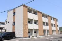 Quralis Aira B棟の外観