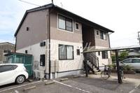 レーベンA棟の外観