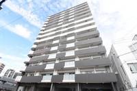 セレニテ新大阪プリエの外観