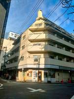ドミー池袋の外観