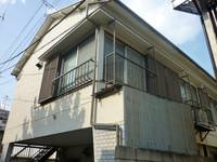 栄ハイツの外観