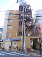 多摩川ロイヤルハイツの外観