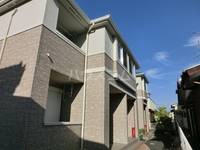 アンソレイエの外観