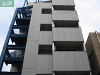 コスモクイーン鹿田の外観