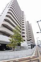 白島城北東亜ビルの外観