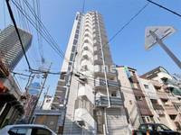 フォーリアライズ梅田レーベンの外観