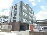 カラコレスIIIの外観