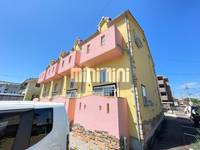 グラシアス B棟の外観