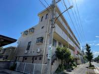 ビューロー中山の外観