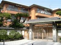 神奈川県横浜市鶴見区駒岡4(マンション)の賃貸物件の外観