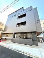 東京都新宿区四谷三栄町(マンション)の賃貸物件の外観