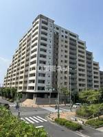 三重県津市一身田上津部田(マンション)の賃貸物件の外観