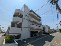 グランバリューセレブレイトの外観