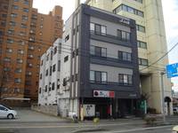 J002の外観