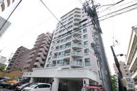 さくらHillsリバーサイドWESTの外観