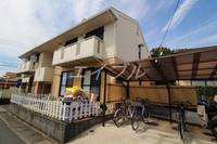 コーポなんば A棟の外観