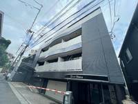 リバーストーンの外観