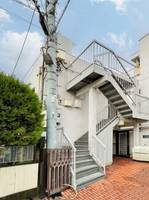 ビレッジインパート4の外観