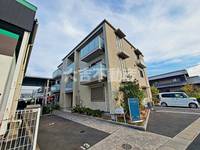 クレアーレの外観