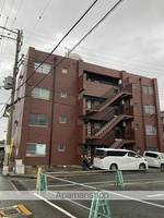 マンション若草の外観