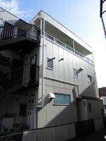 植野ビルの外観