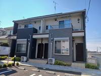 チャコールの外観