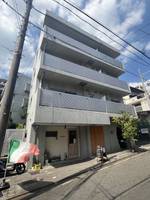 三ツ境ボンドハウスの外観