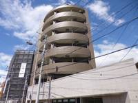 パルドミールの外観