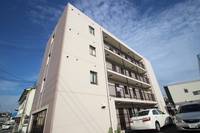 ホリコシビルの外観