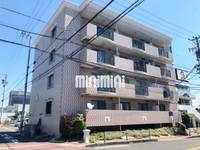 キャッツ青山の外観