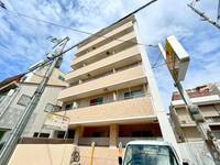 ラカーサ今里の外観