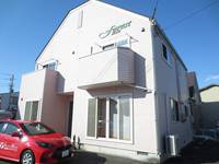 フォレスト前九年の外観