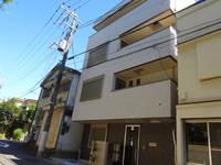 ファミリエ早稲田の外観