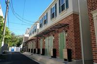 プリマテラス小茂根壱番館の外観