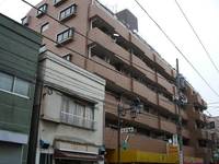 ライオンズマンションお花茶屋駅前通りの外観