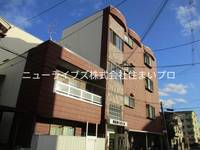 川島第16ビルの外観