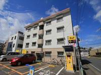 ホワイトハイツの外観