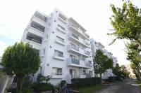 URもりつねの外観