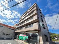 エンブレム麻里布IIの外観