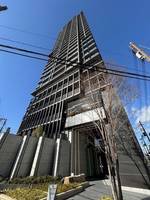 シエリアタワー大阪福島の外観