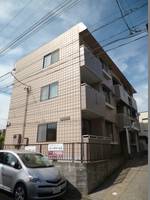 千葉県浦安市富士見4(アパート)の賃貸物件の外観