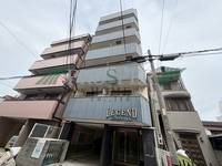 レジェンド・JSの外観