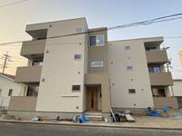 岡山県岡山市北区十日市中町(アパート)の賃貸物件の外観