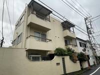 ホワイトハイツの外観