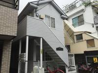 ケーエムホワイトハイツの外観