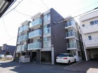 サークルロードヒルズの外観